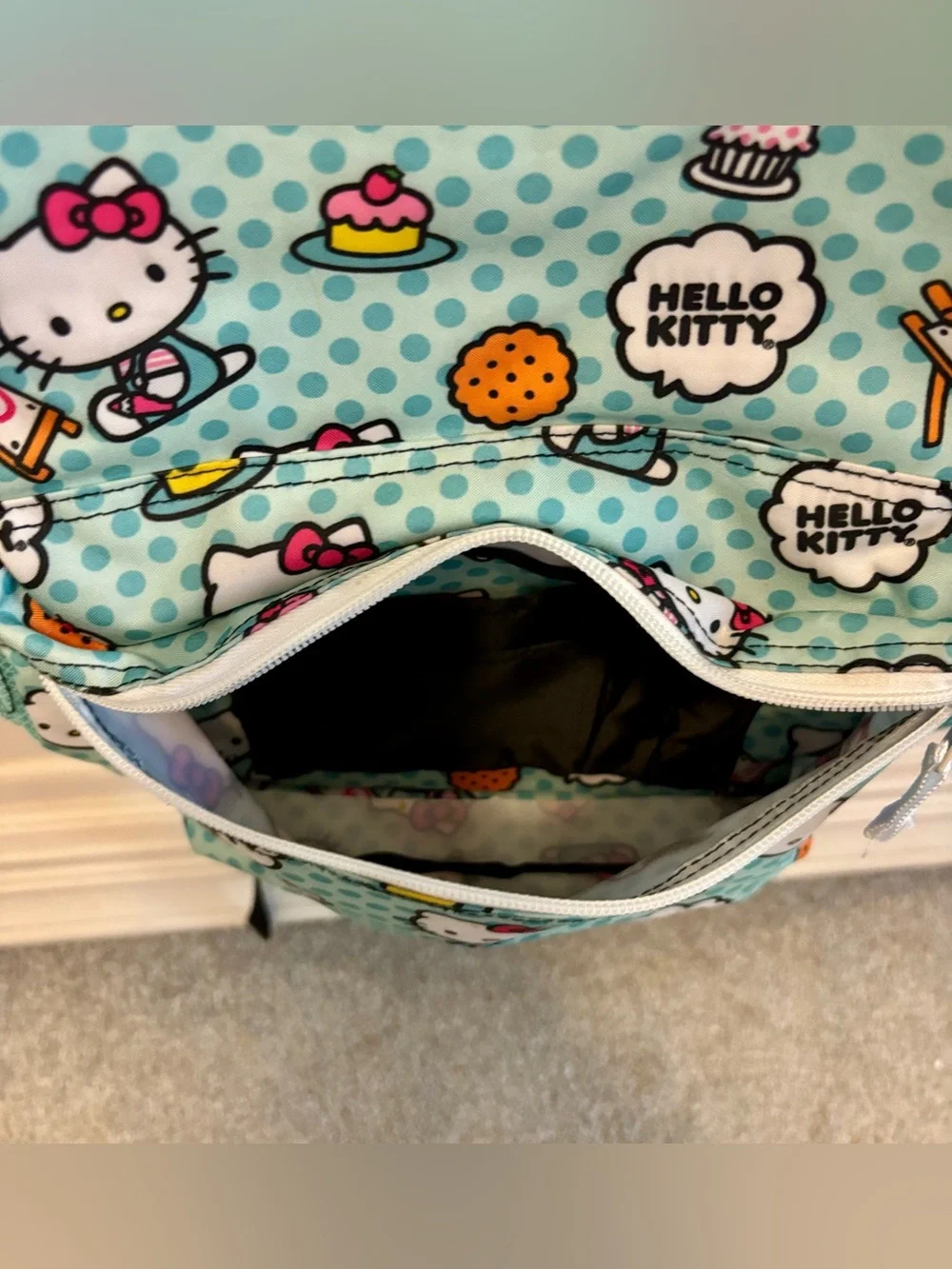 Hello Kitty hello kitty